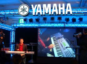 YAMAHAu[X